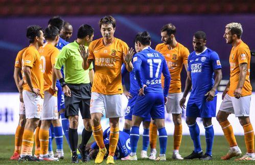 上海足球最新爆料,最新爆料揭秘球队新动态  第1张